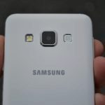 Samsung Galaxy A3 – objektiv, LED, reproduktor