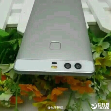 Pictures-of-the-unannounced-Huawei-P9
