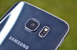 Samsung Galaxy S6 Edge – objektiv a senzory
