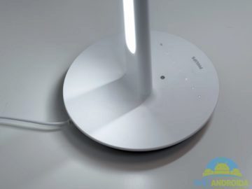 Philips-EyeCare-Smart-Desk-Lamp-2-3