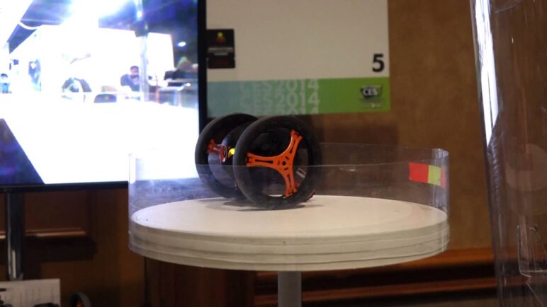 Parrot Jumping Sumo at CES 2014
