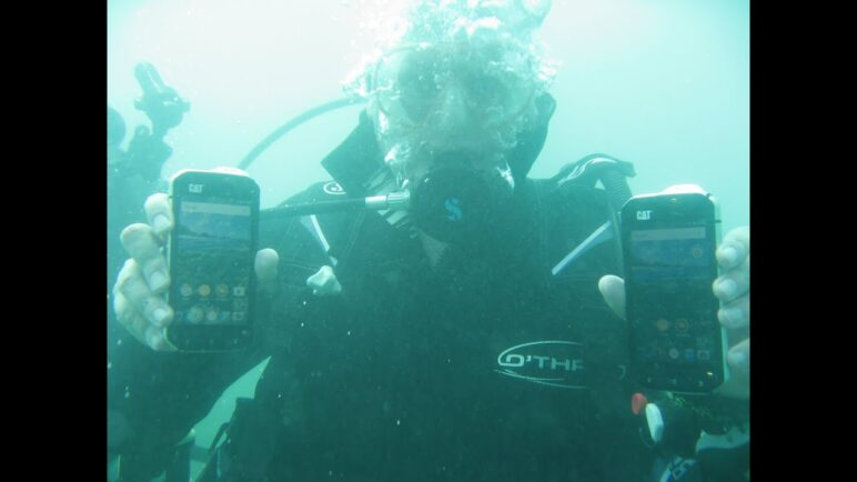 Scuba Diving with the Cat® S60
