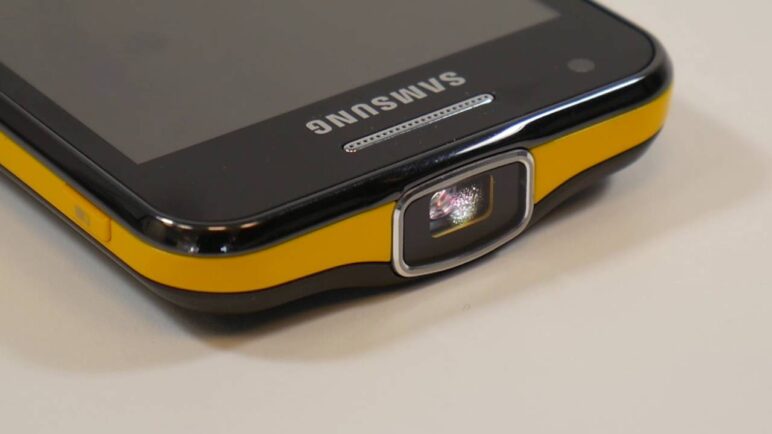 Vzpomínáme na Samsung Galaxy Beam