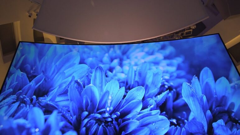 Samsung's SUHD TV can control your smart home — CES 2016
